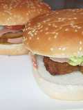 Hamburger le cordon bleu et au saucisson
