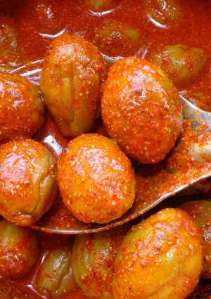 A picture of Hog plum pickle (Ambazhanga achar).