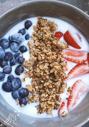 Una foto de Tipo granola! Casera, sana y riquísima!!