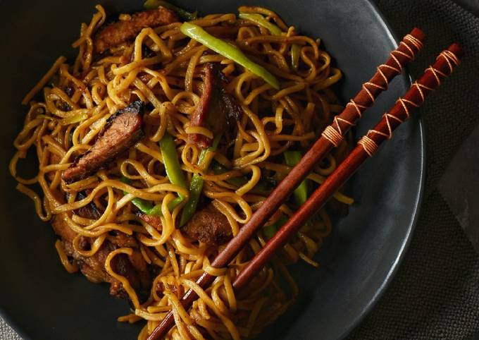 Char Siu Pork Chow Mein Recipe By Natalie Marten Cookpad 9364