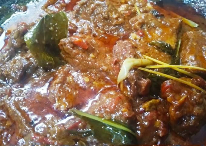 Rendang daging