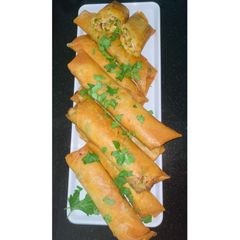 A picture of Chinese Spring Rolls.