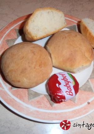Φωτογραφία της συνταγής Αφράτα ψωμάκια με βουβαλίσια mozzarella. Τι τέλεια!