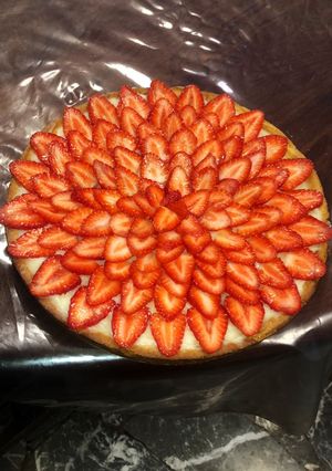 Una foto de Tarta de frutillas con pastelera