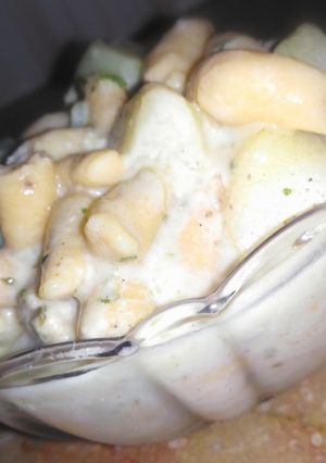 A picture of Dahi chaat.