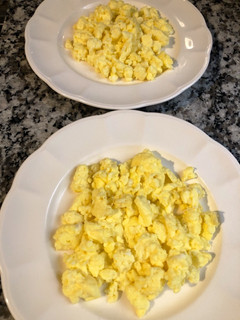 Una foto de Huevos revueltos de los buenos!