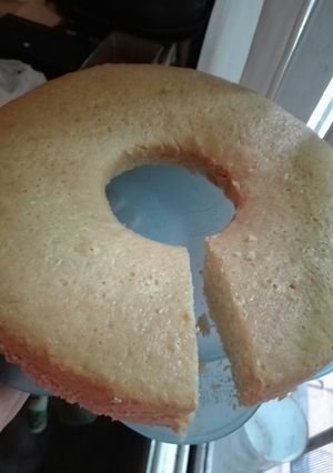 Una foto de Torta de coco con leche de coco😍