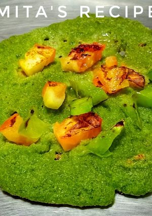 A picture of Palak Uttapam.