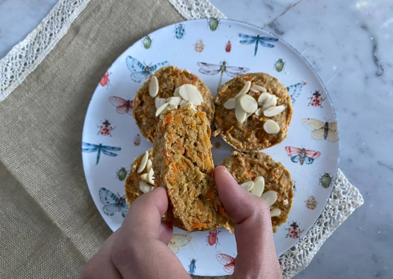 Muffins de zanahoria y avena (sin grasas, azúcar y gluten)