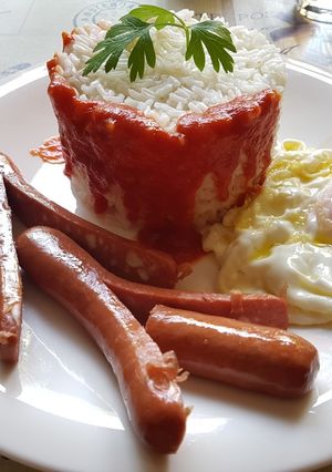 Una foto de Arroz a la cubana