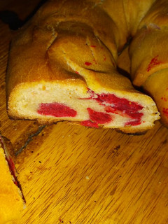 A picture of Bread roll.