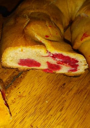A picture of Bread roll.