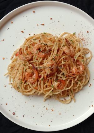 Foto resep Spaghetti Aglio Olio w/ Prawn