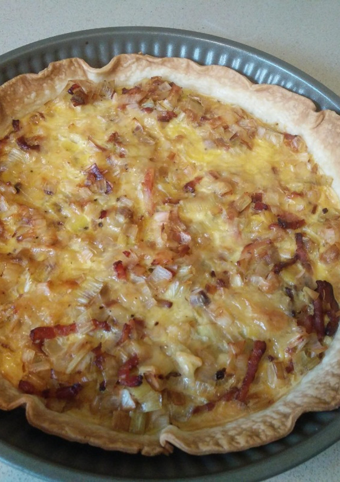 Una foto de Quiche de puerros y bacon