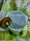 Drink superfood alla spirulina (vegano)