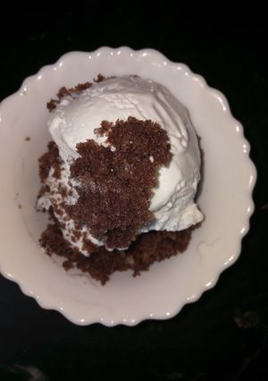 A picture of Walnut brownie.