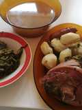 Lacón con grelos, patatas y chorizo