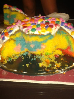 Una foto de Pastel rcoiris