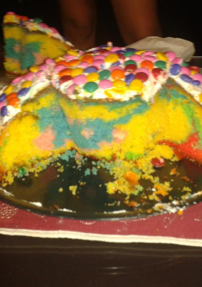 Una foto de Pastel rcoiris