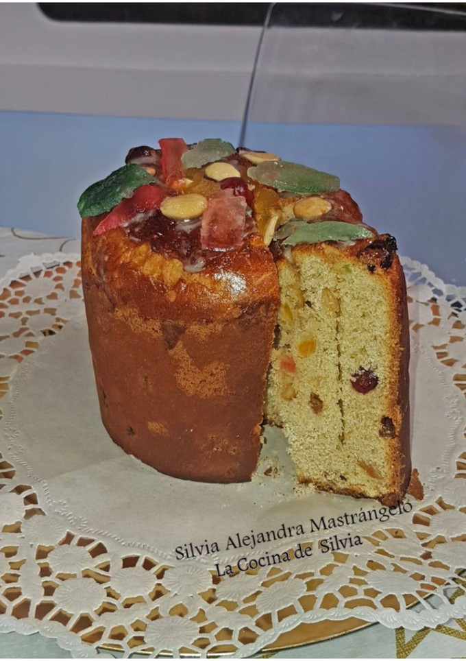 Una foto de Pan dulce (panettone)