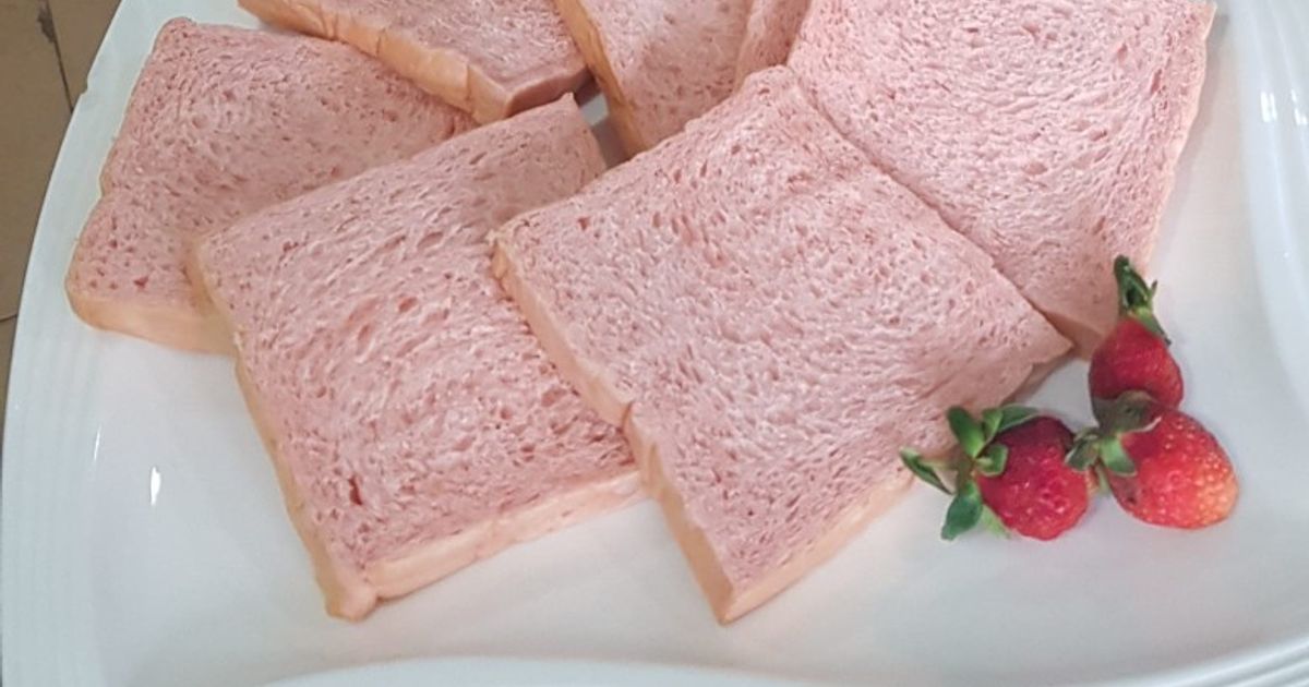 Resep Roti Tawar Strawberry Yogurt oleh Sufie Ethika - Cookpad