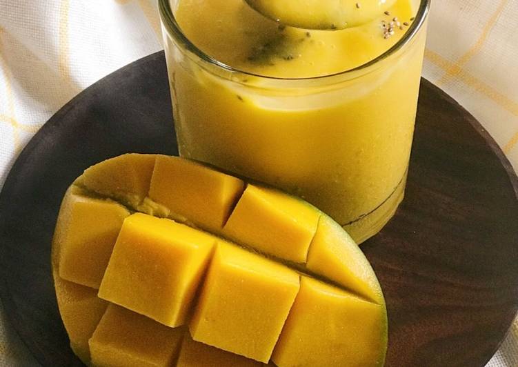 Mango Smoothies