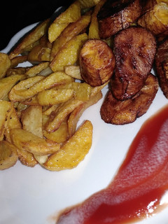 A picture of French fries.