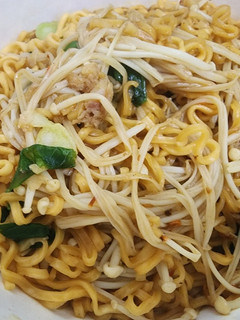 金針菇炒泡麵 的食譜成品照片