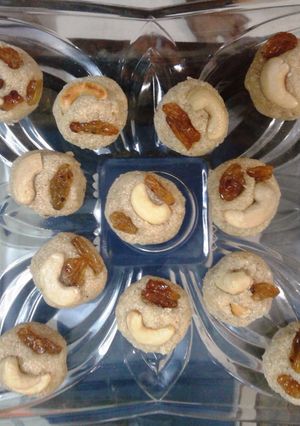 A picture of Deepavali Special Rava Laddu.