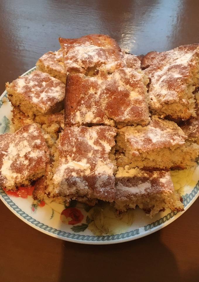 Шарлотка з яблуками🥧
