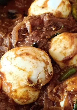 A picture of Egg roast.