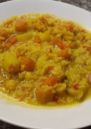 Una foto de Guiso fácil de arroz