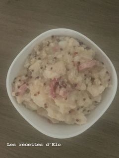 Une photo de Chou fleur quinoa bacon et comte au cookeo