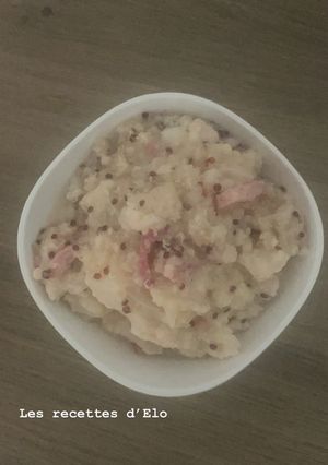 Une photo de Chou fleur quinoa bacon et comte au cookeo