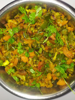 French beans capsicum poriyal (French beans capsicum poriyal recipe in tamil) செய்முறை முக்கிய புகைப்படம்