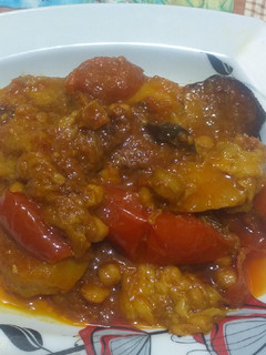 عکسی از دستور خوراک گوجه بادمجان