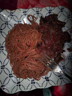 A picture of Yummy spaghetti with Liver.