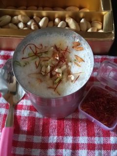 पंजाबी लस्सी (Punjabi Lassi recipe in Hindi) रेसिपी मुख्य फोटो