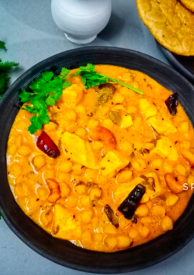 A picture of Chana Madra.