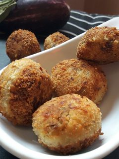 Una foto de Polpette di melanzane (Albóndigas de berenjena y parmesano)