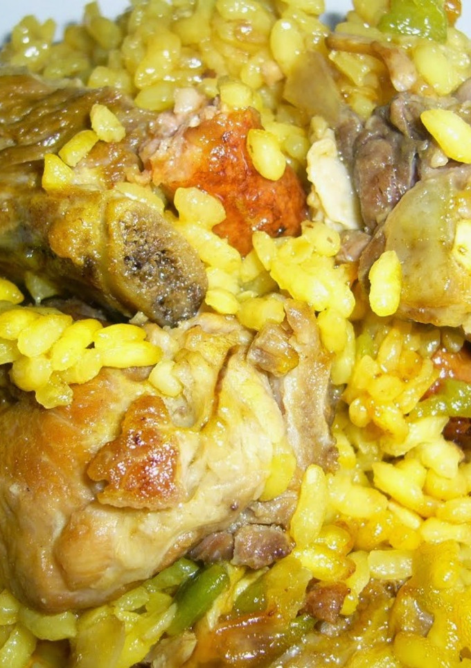 Una foto de Arroz con pollo