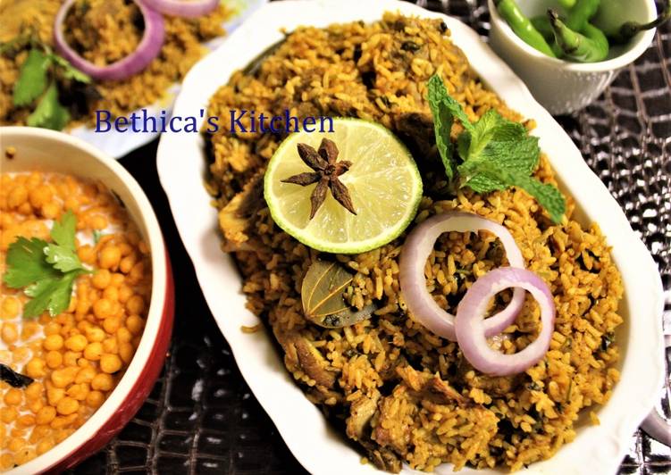 Dindigul Thalappakatti Mutton Biryani