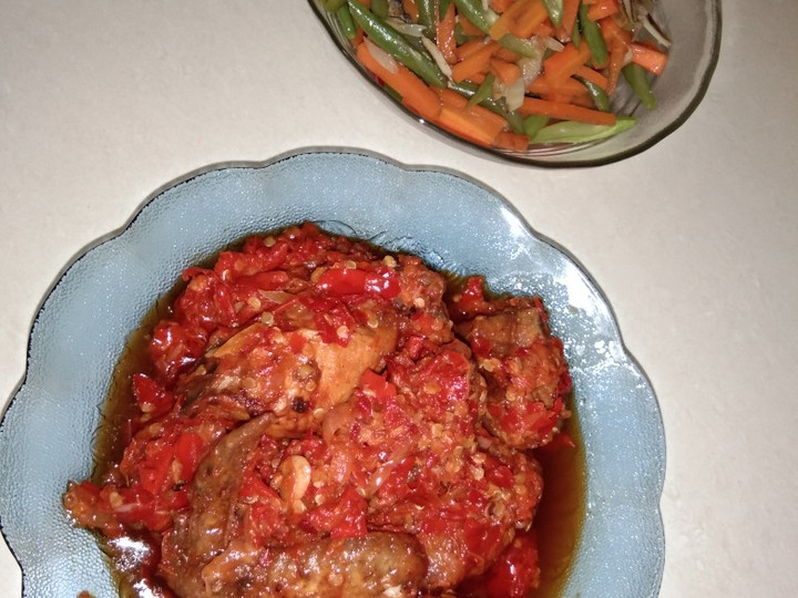 Langkah Mudah untuk Membuat Ayam goreng sambel bumbu ketumbar Anti Gagal