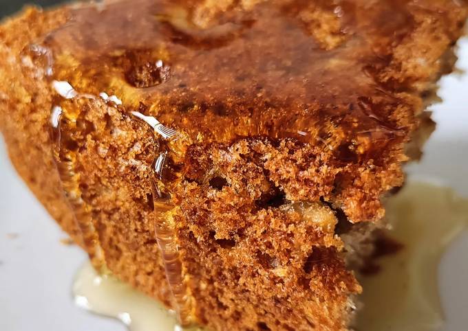 Cinnamon-Apple Honey cake – Astor Apiaries