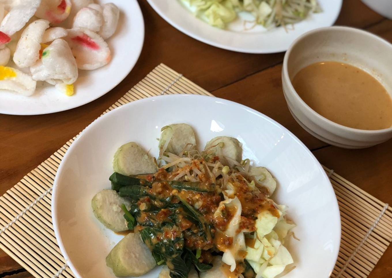 Lontong Pecel