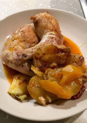A picture of Chicken with Sun Dried Tomatoes & Seasonal Veg.