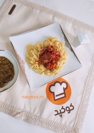 عکسی از دستور پاستا با سس گوشت چرخکرده