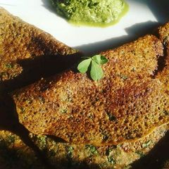 A picture of Fenugreek leaves dosa.