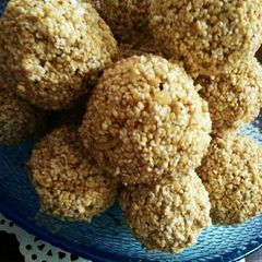 A picture of Ramdana ladoo.