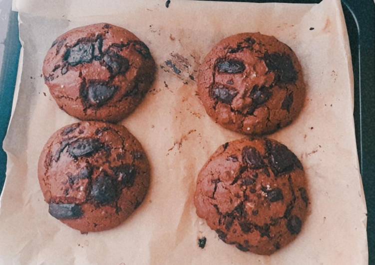 Monster Chocolate Cookies - Laura'S Recipes